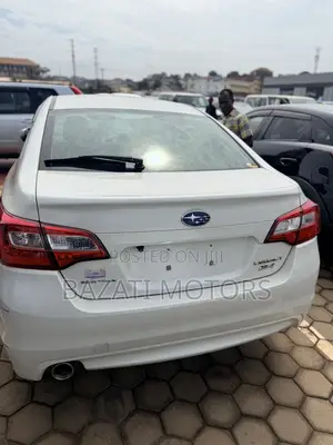 Subaru Legacy 2017 White