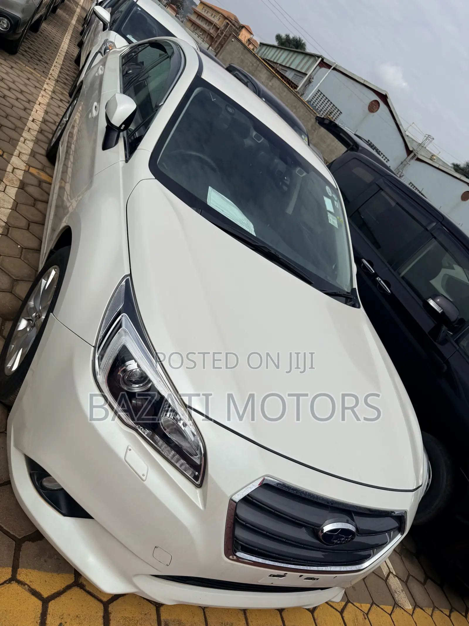Subaru Legacy 2017 White