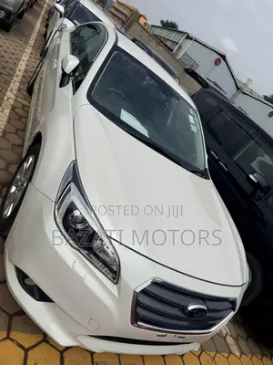 Subaru Legacy 2017 White