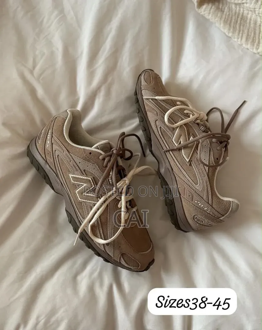 New Balance 204L Sneakers. Arid Stone