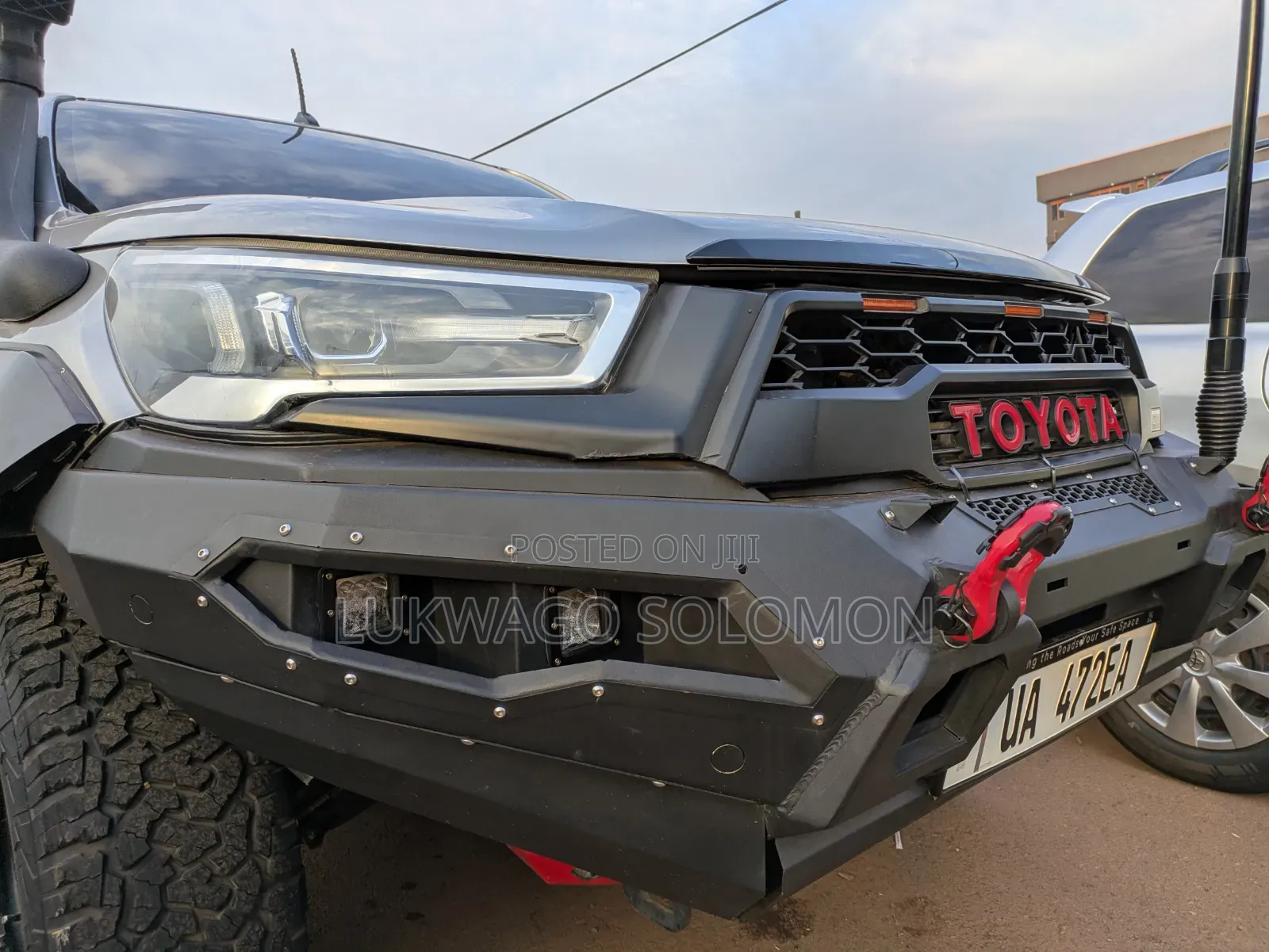 Toyota Hilux 2019 Silver