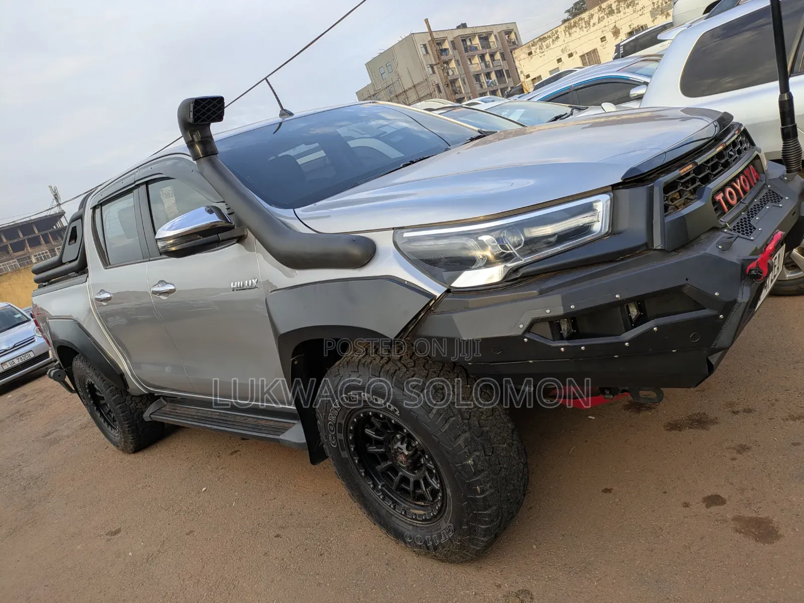 Toyota Hilux 2019 Silver