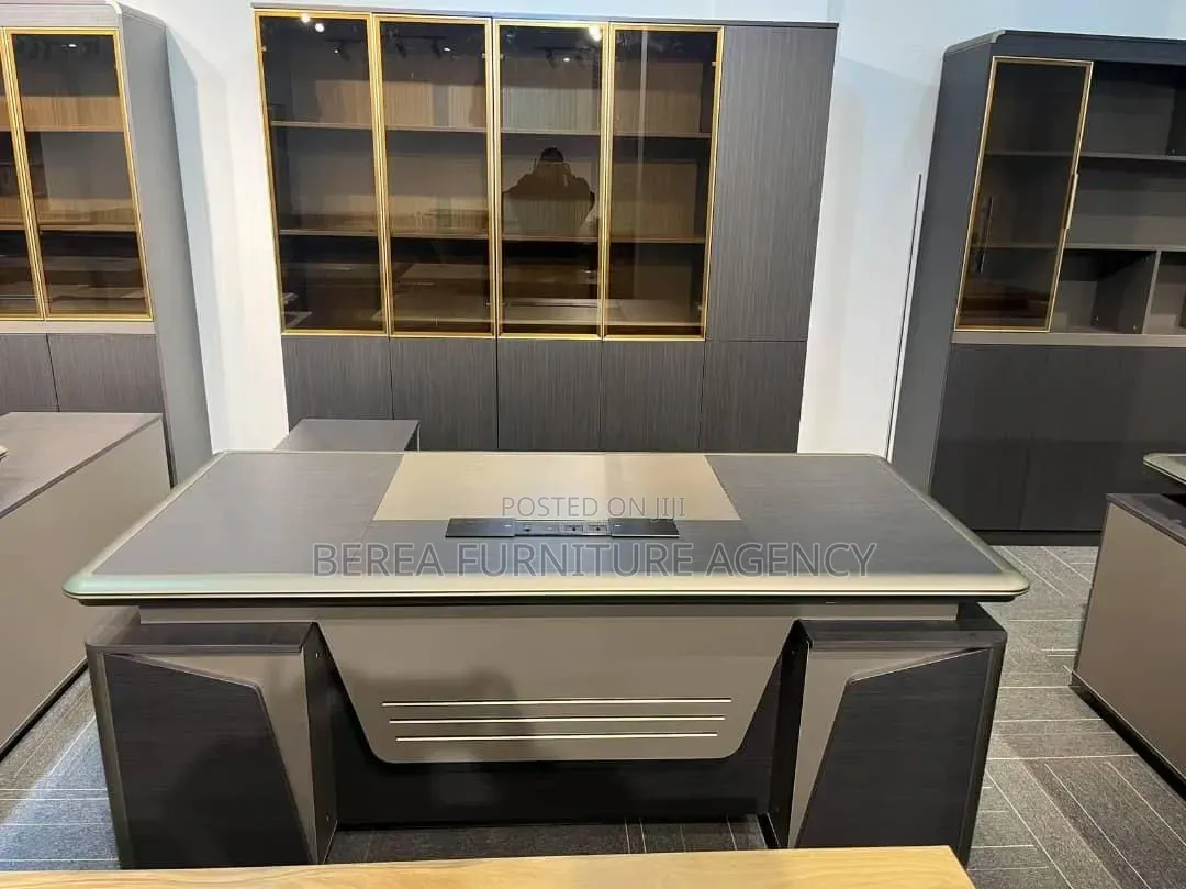 Brand New Modern Executive Design Office Desk