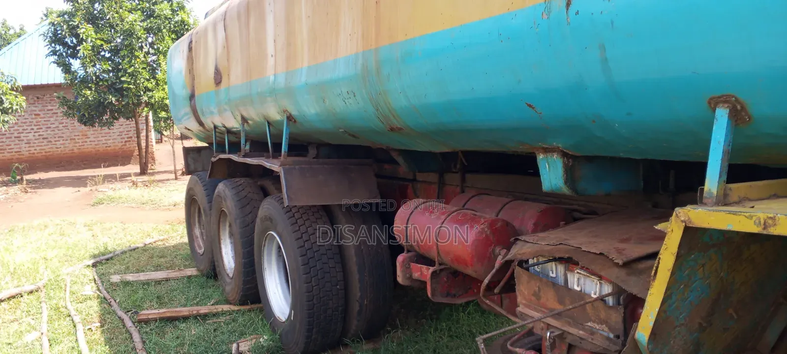 Fuso D22 Tanker Truck on Sale