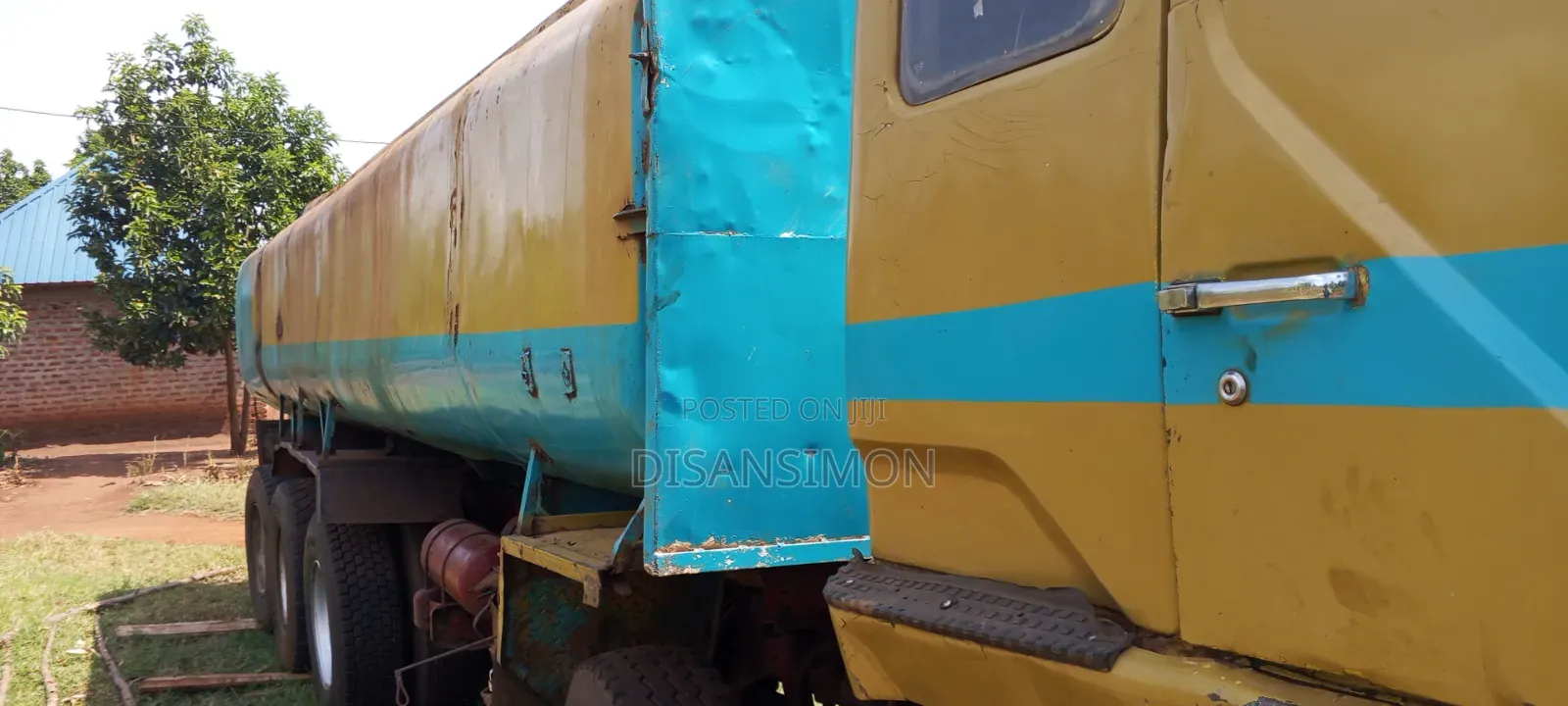 Fuso D22 Tanker Truck on Sale