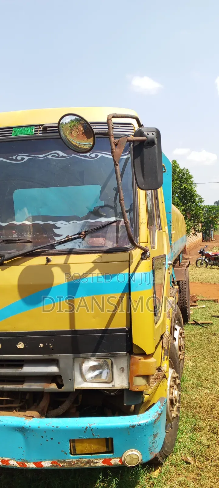 Fuso D22 Tanker Truck on Sale