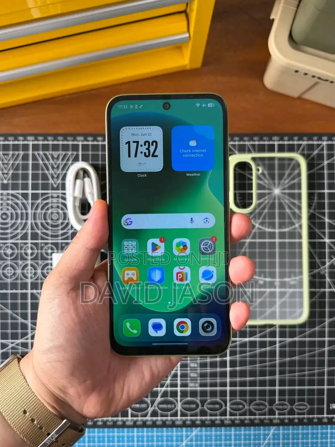 New Infinix Hot 70 256 GB Green
