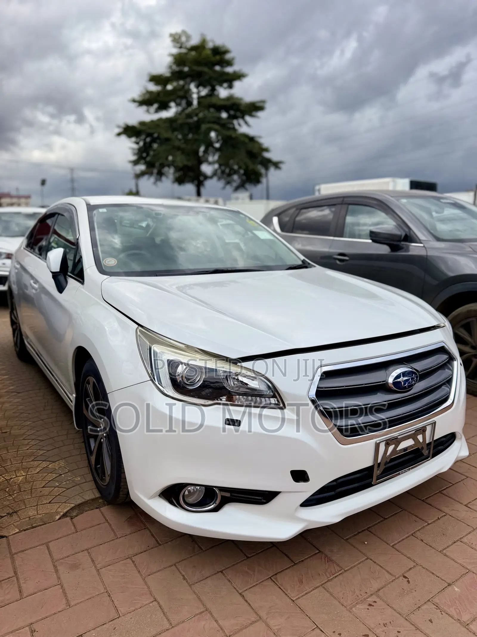 Subaru Legacy 2.5i Premium AWD 2017 White