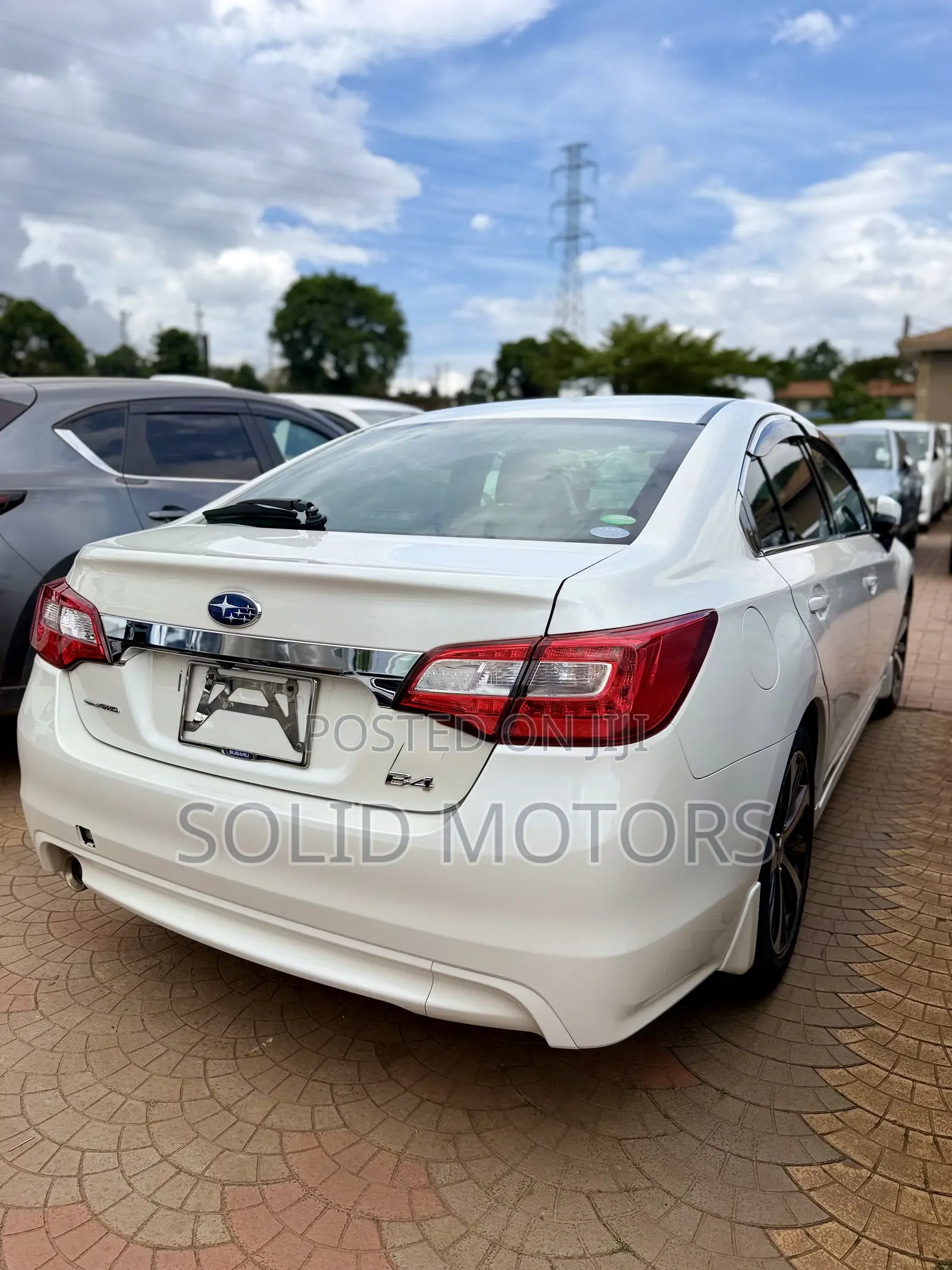 Subaru Legacy 2.5i Premium AWD 2017 White