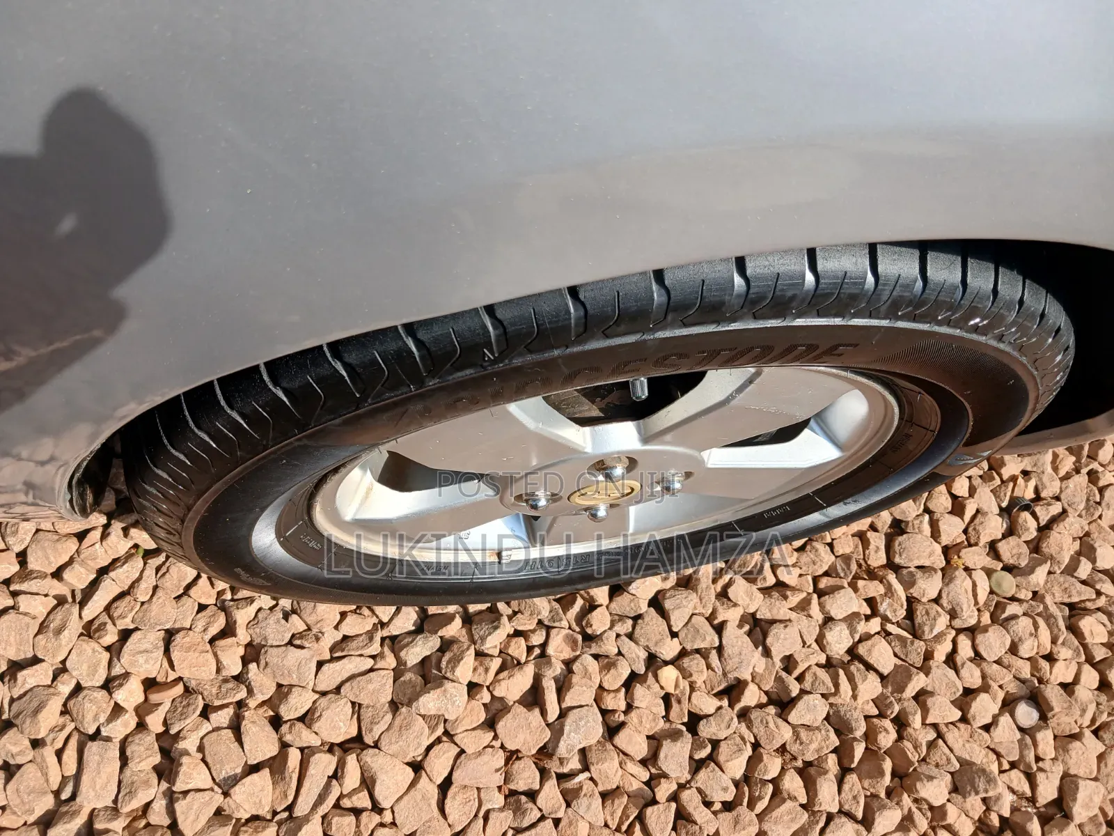 Toyota Vitz 2005 Silver