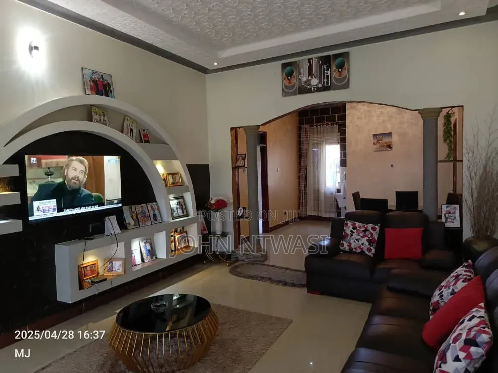 Furnished 4bdrm House in Home House On Sale, Wakiso / Wakiso for sale