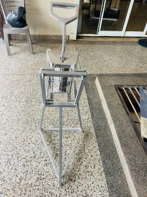 Fast and Sharp Cuts,Brandnew Chips Cutter/Food Chopper Machine