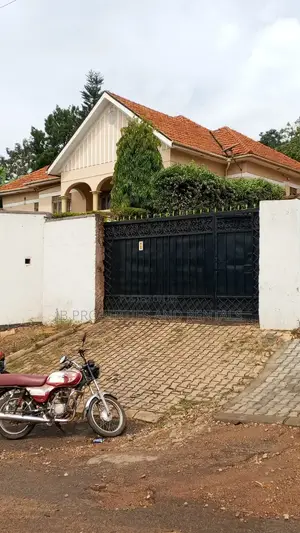 Furnished 4bdrm House in Home House For Sale, Rubaga for sale