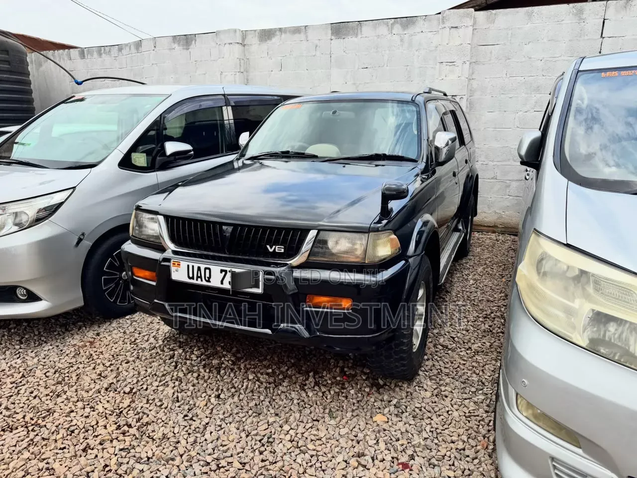 Mitsubishi Challenger 1999 Black
