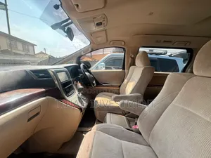 Toyota Alphard 2010 White
