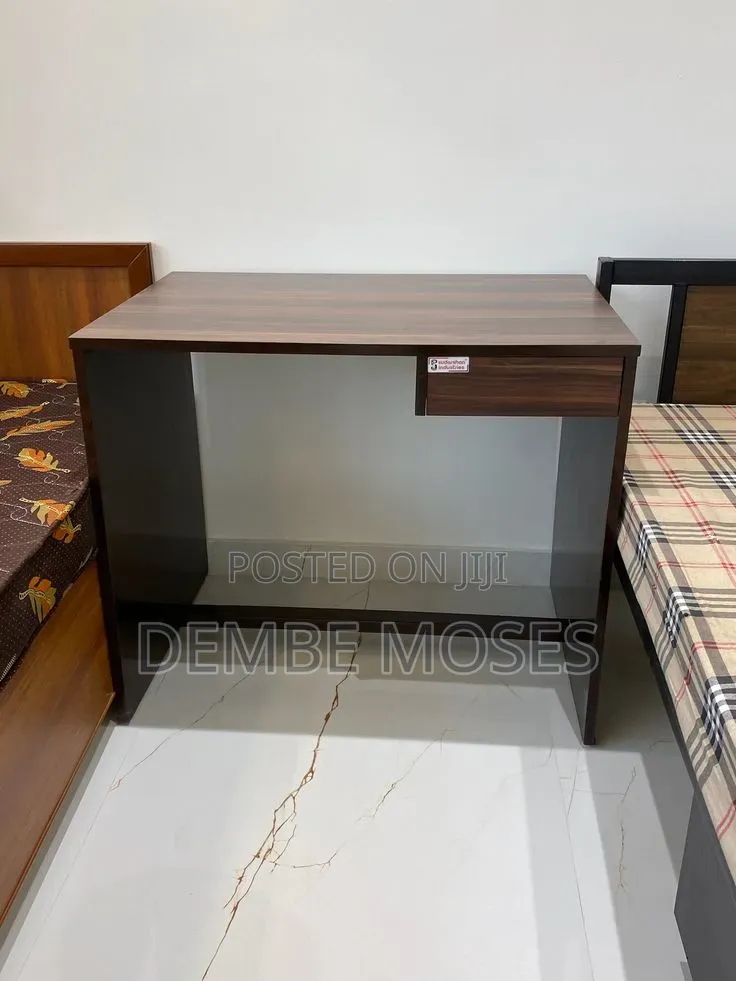 Reading Table 4ft by 2ft