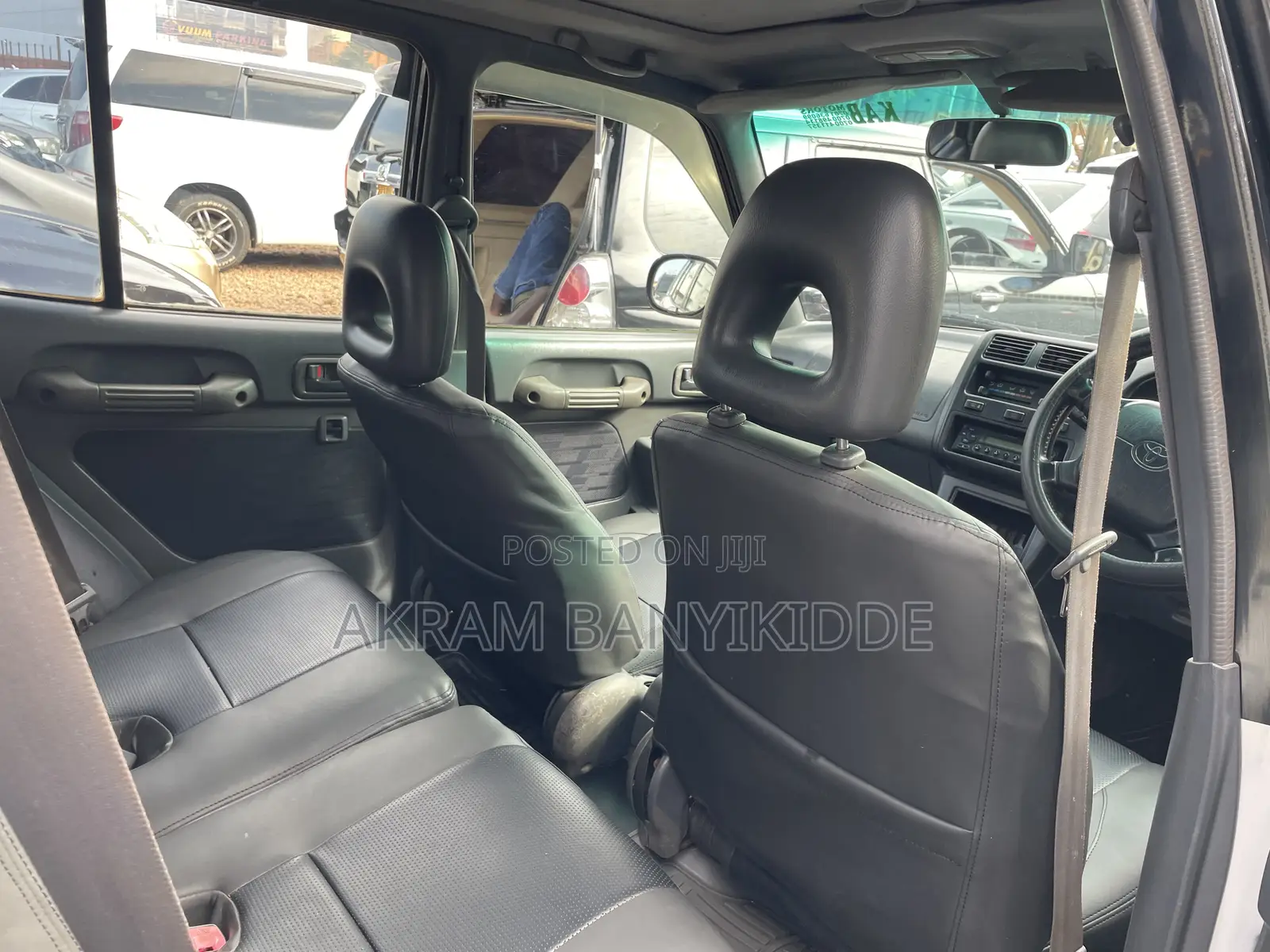 Toyota RAV4 1999 Gray
