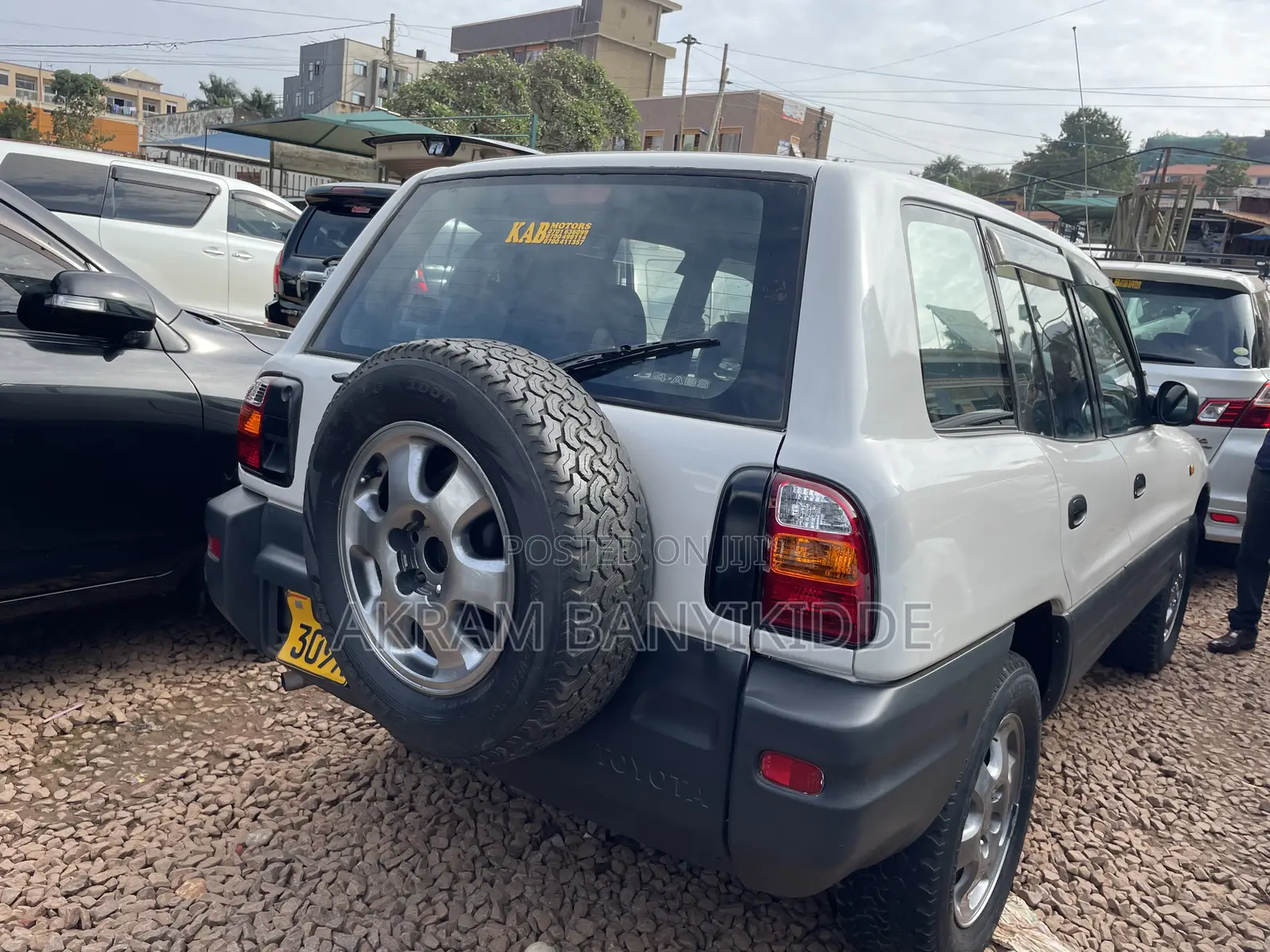 Toyota RAV4 1999 Gray