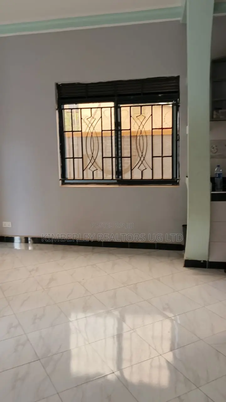 2bdrm Duplex in Division A for sale