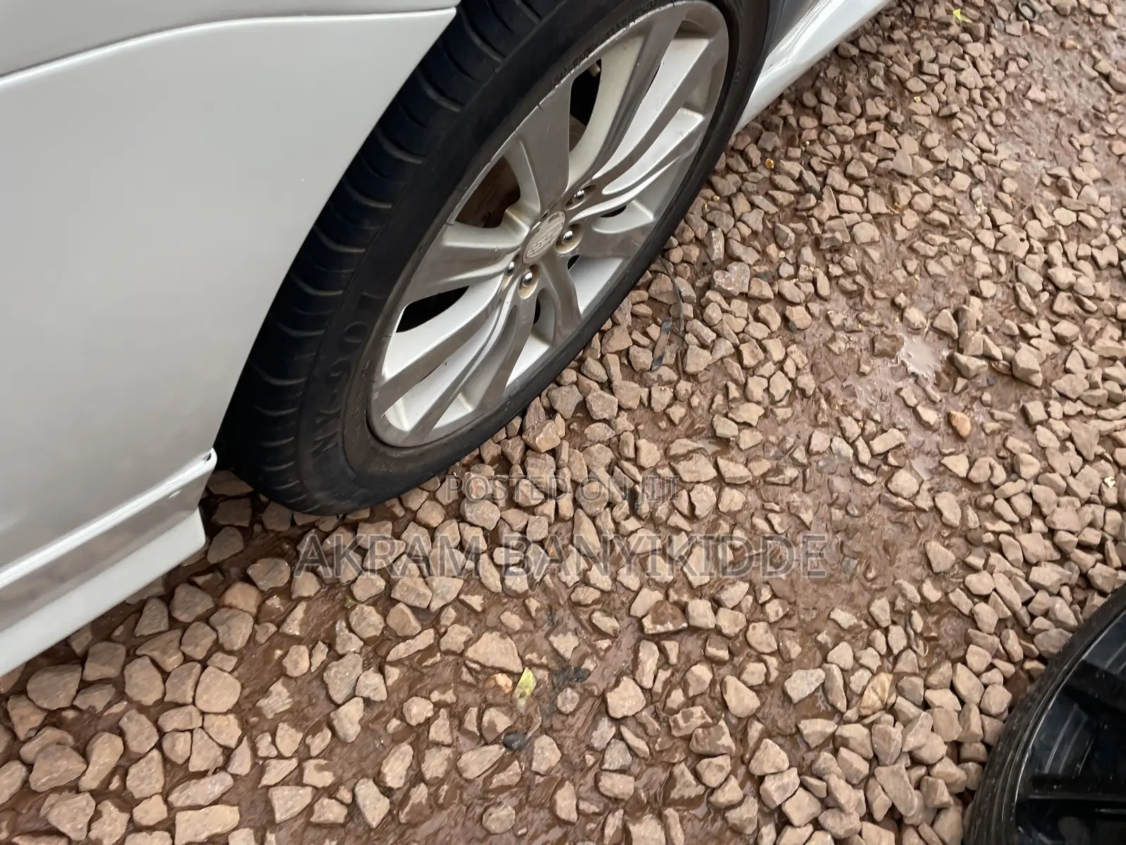 Subaru Exiga 2011 White