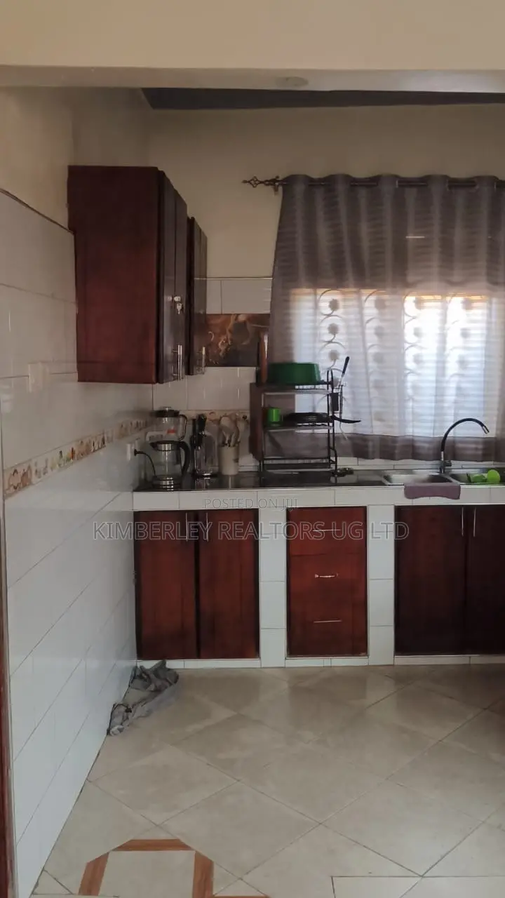 3bdrm Bungalow in Kira for sale