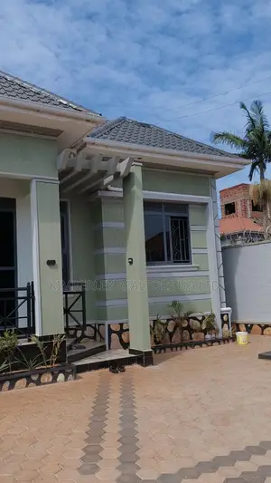 3bdrm House in Division A for sale