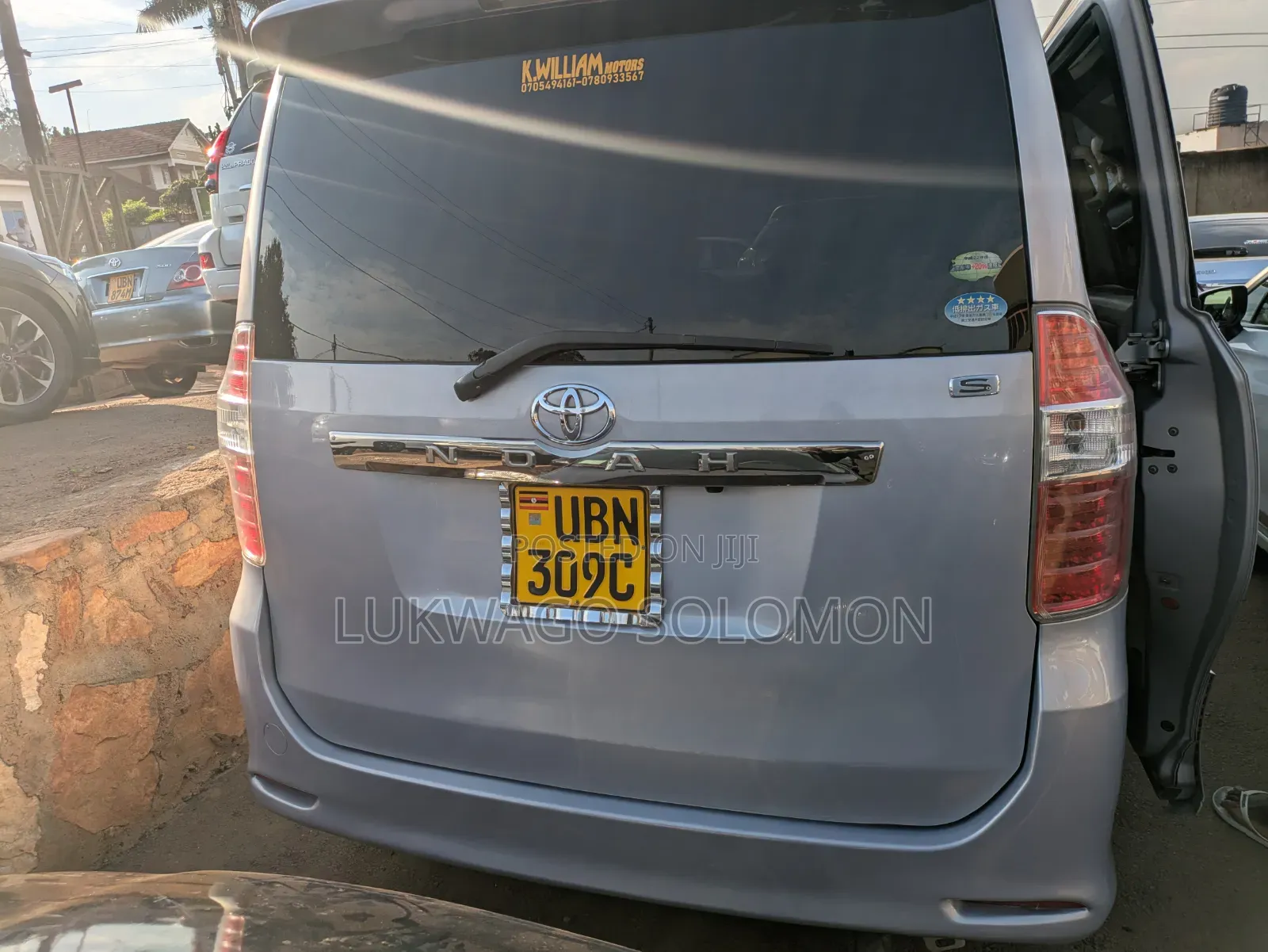 Toyota Noah 2009 Teal