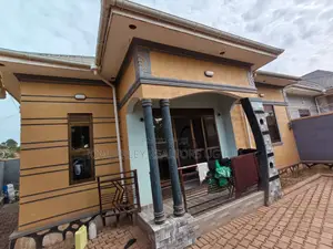 3bdrm House in Division A for sale