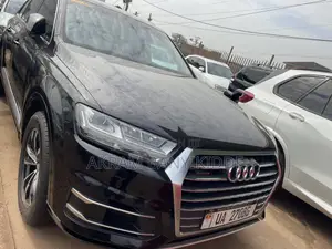 Audi Q7 2020 Black