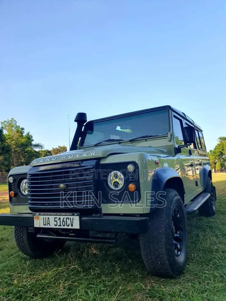 Land Rover Defender 2012 Green