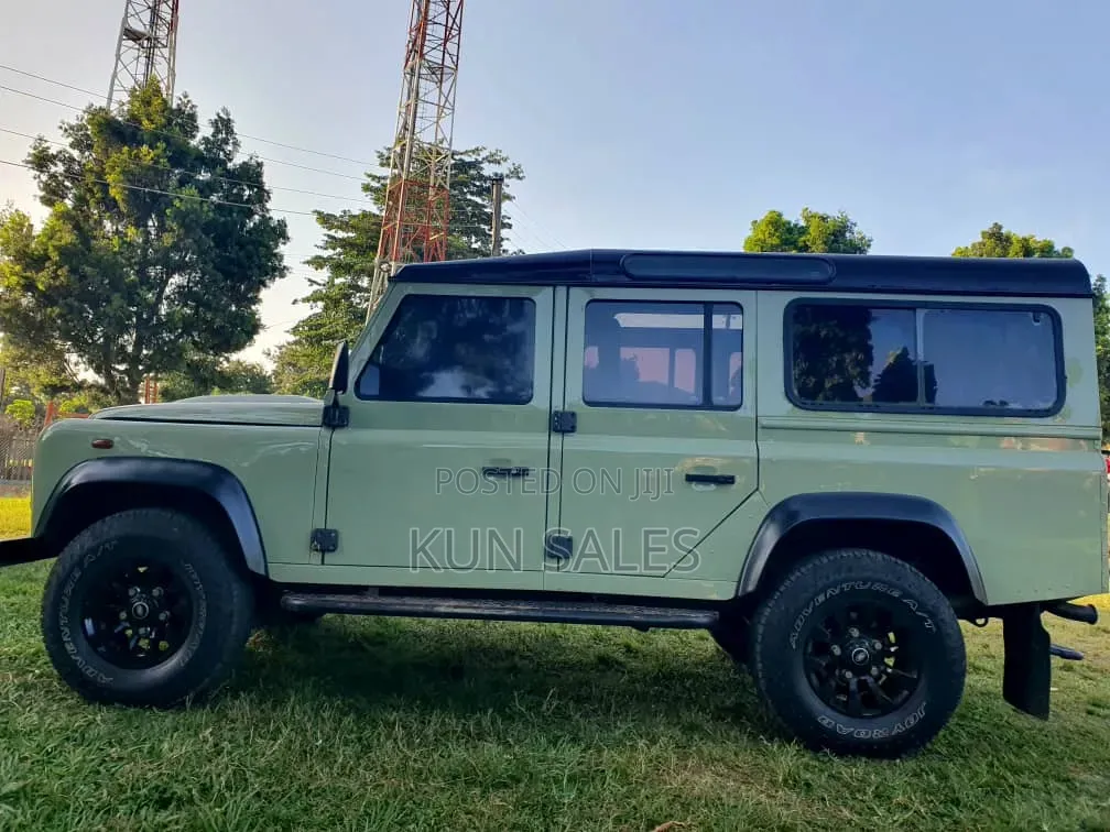 Land Rover Defender 2012 Green