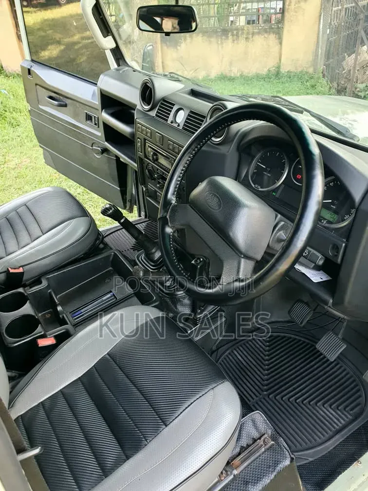 Land Rover Defender 2012 Green