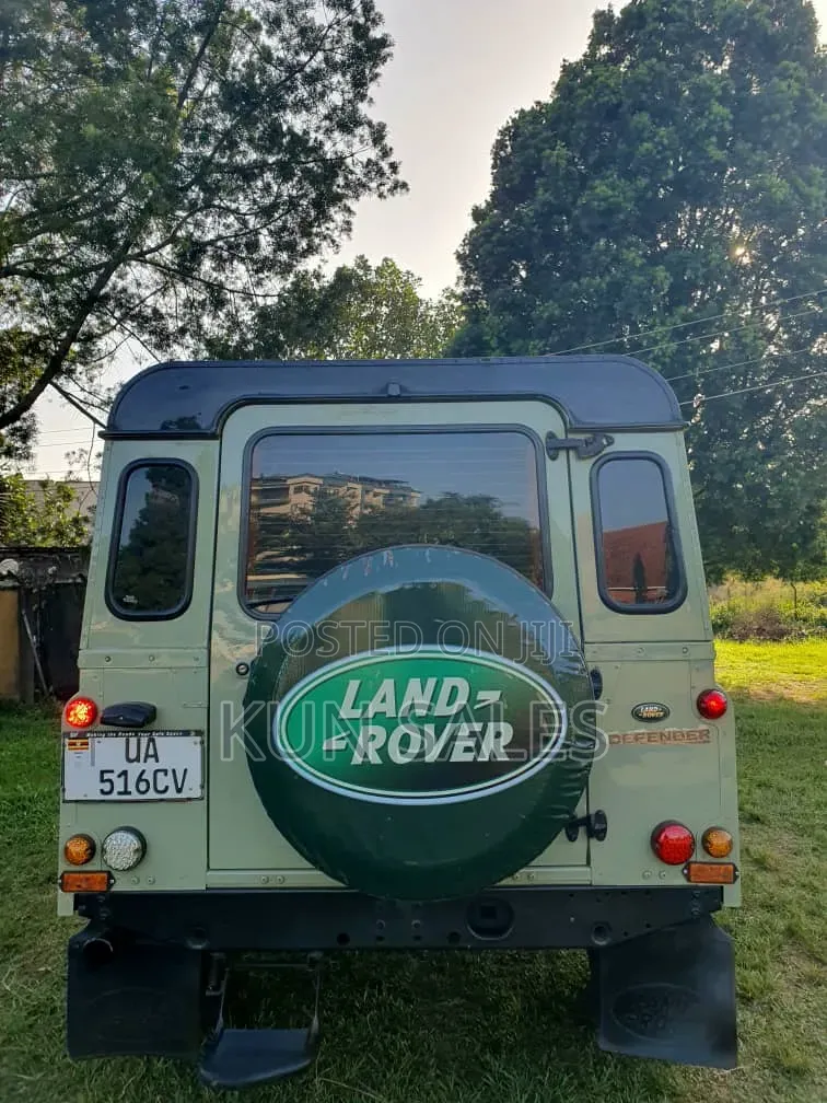 Land Rover Defender 2012 Green