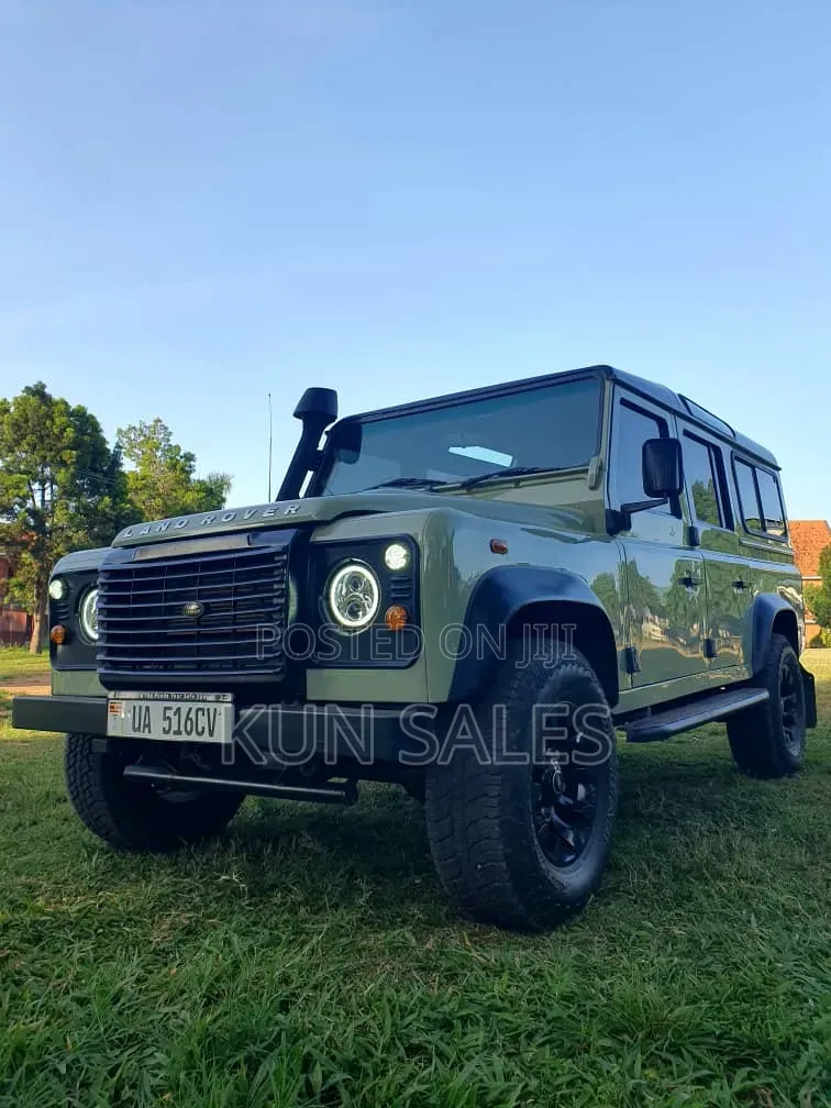 Land Rover Defender 2012 Green