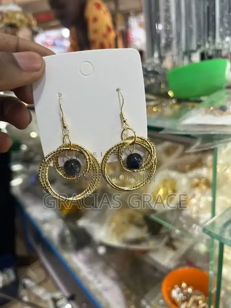 Earring for Women at Good Price