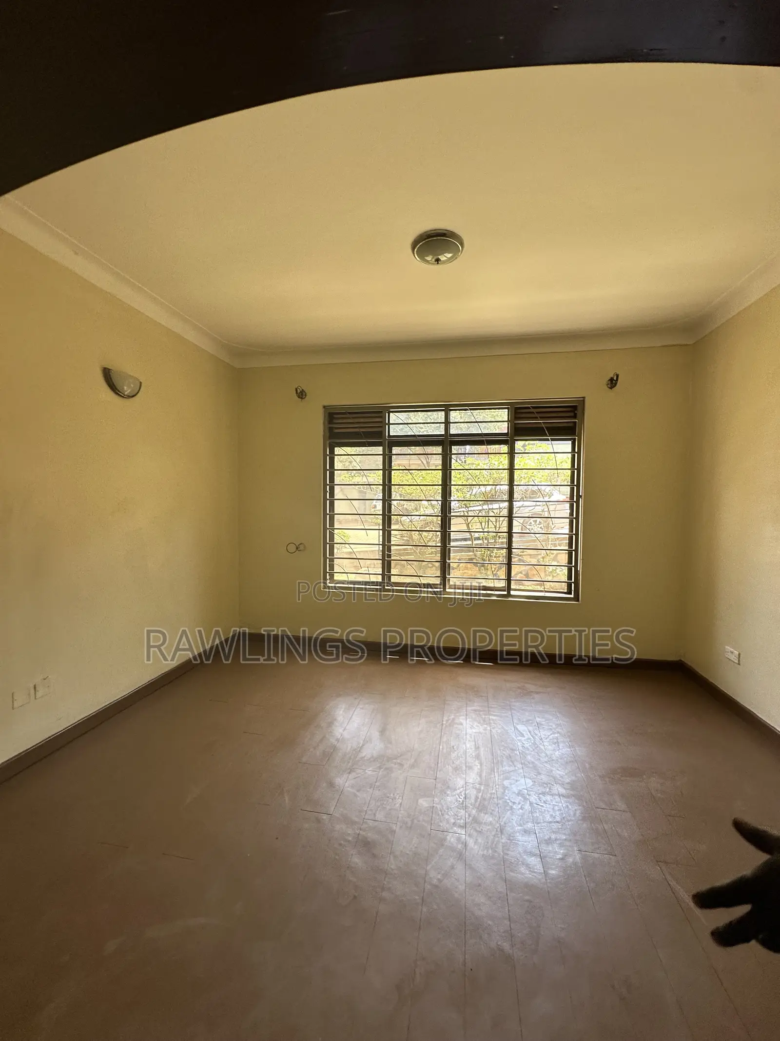 3bdrm Apartment in Kansanga, Makindye for rent