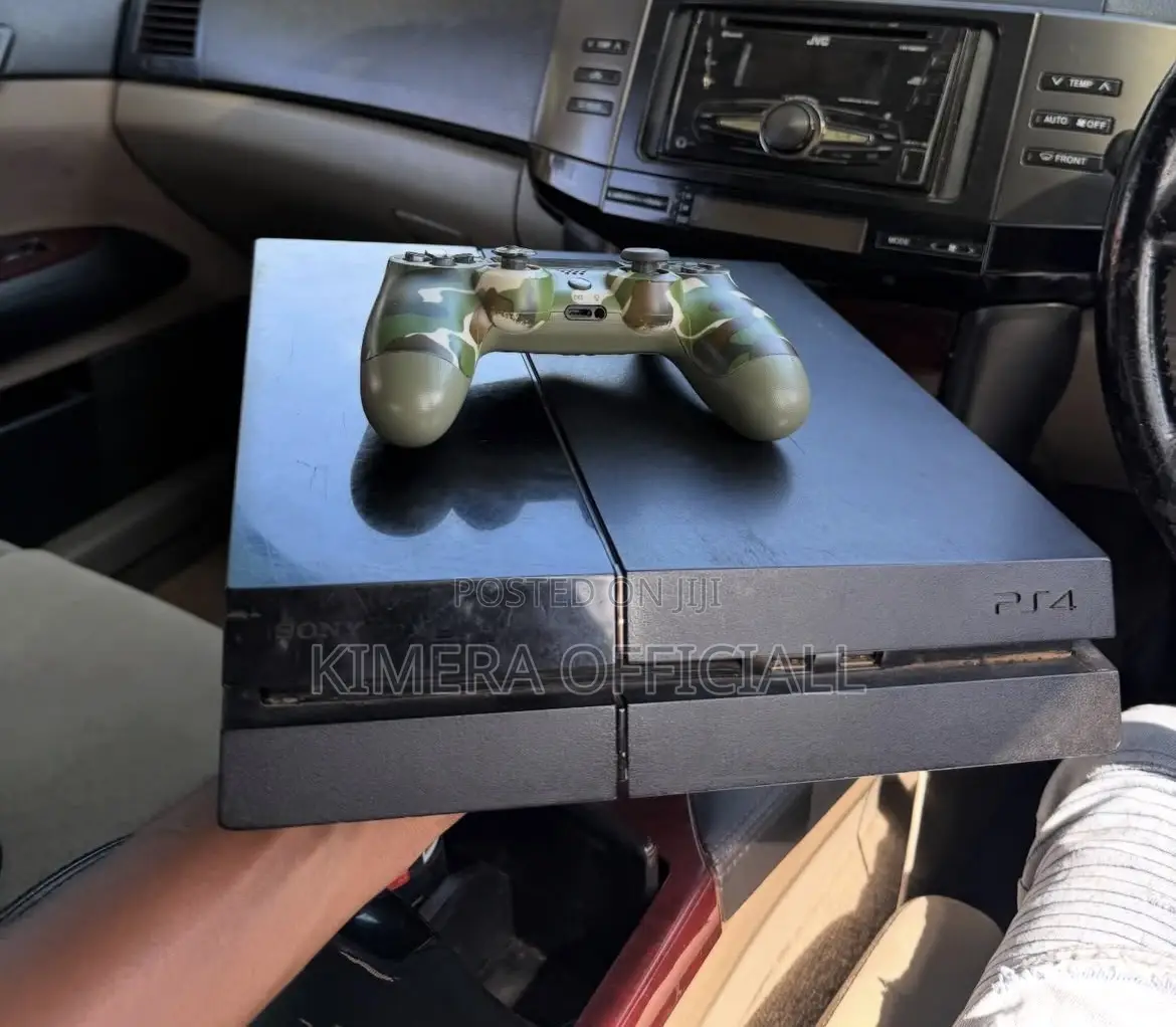 PS4 Standard With 12 Games, 2pads. Better Than a Rainy Night.