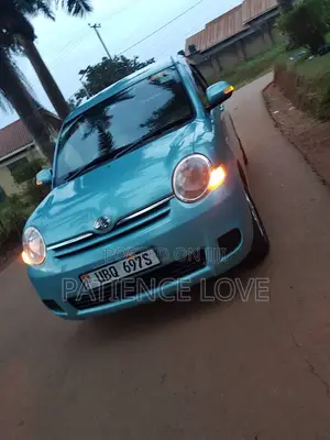 Toyota Sienta 1.5 AWD 2009 Blue