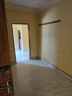 2bdrm House in Semyalo, Central Division for rent