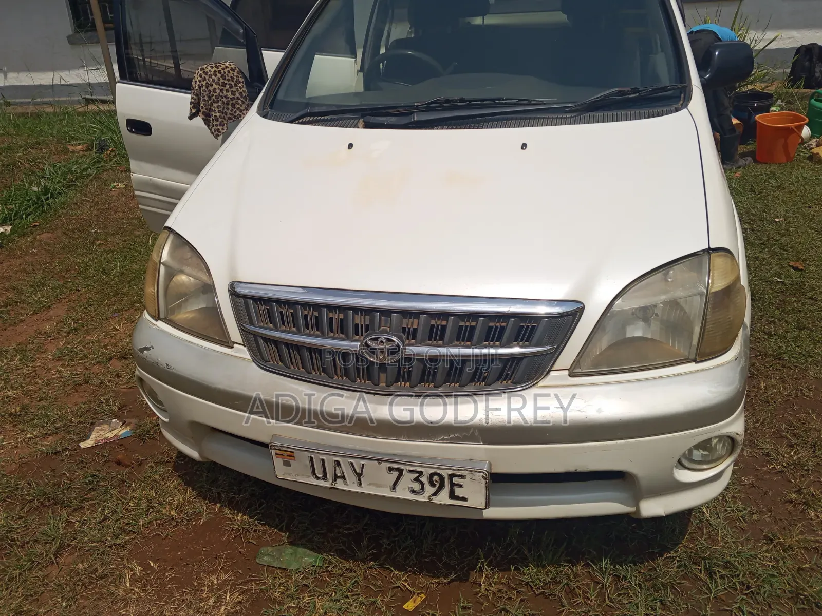 Toyota Nadia 1999 White