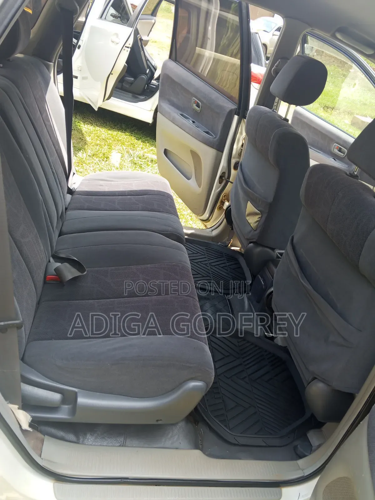 Toyota Nadia 1999 White