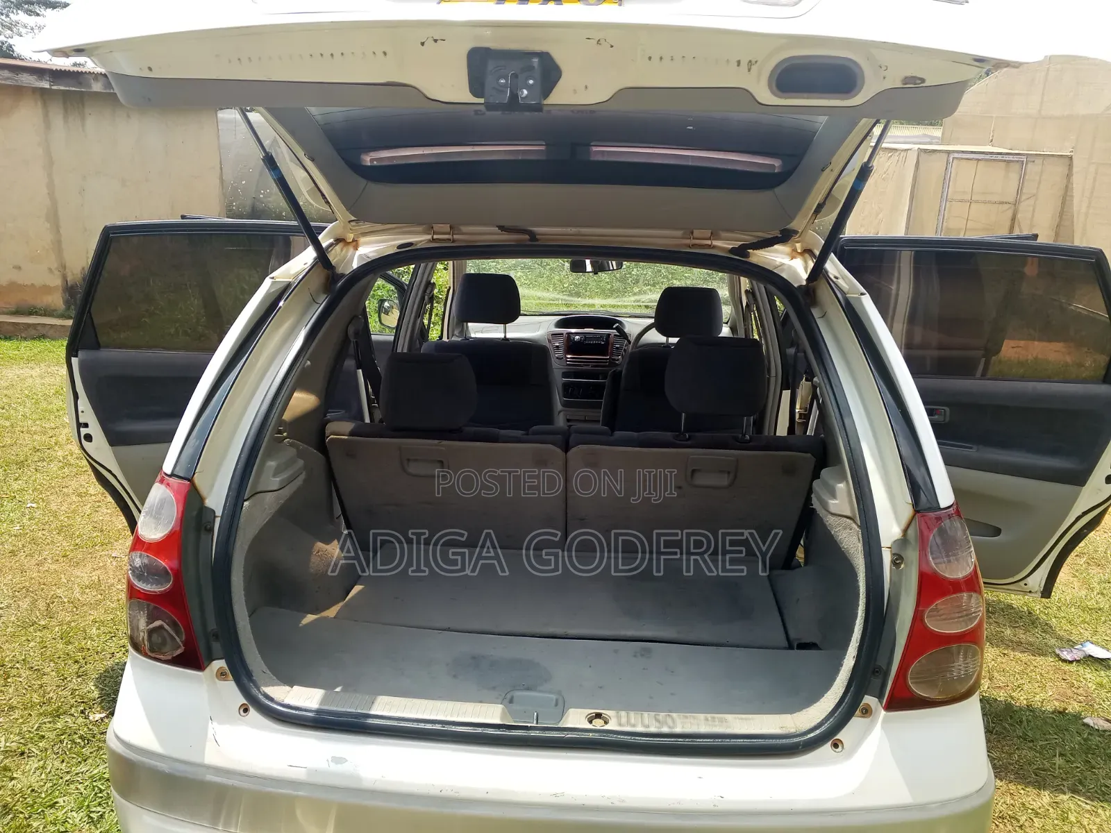 Toyota Nadia 1999 White