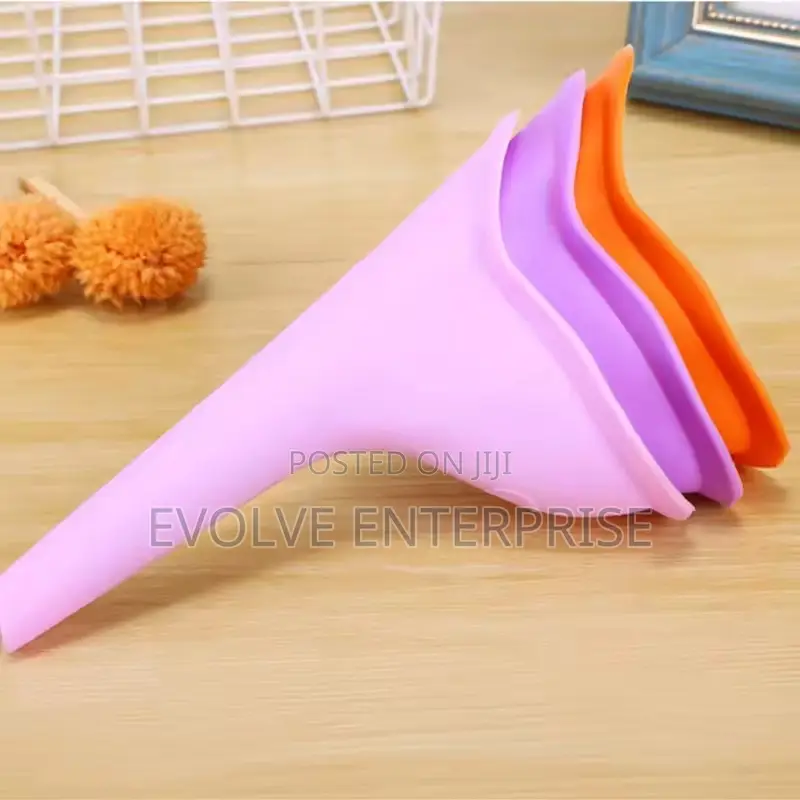 Woman Urinal Outdoor Travel Design Women Camping Portable Female Uri