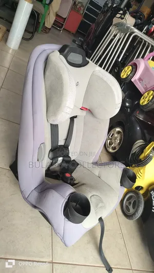 UK Used Safety 1st 3-in-1 Baby Car Seat With Adjustable Head Rest.
