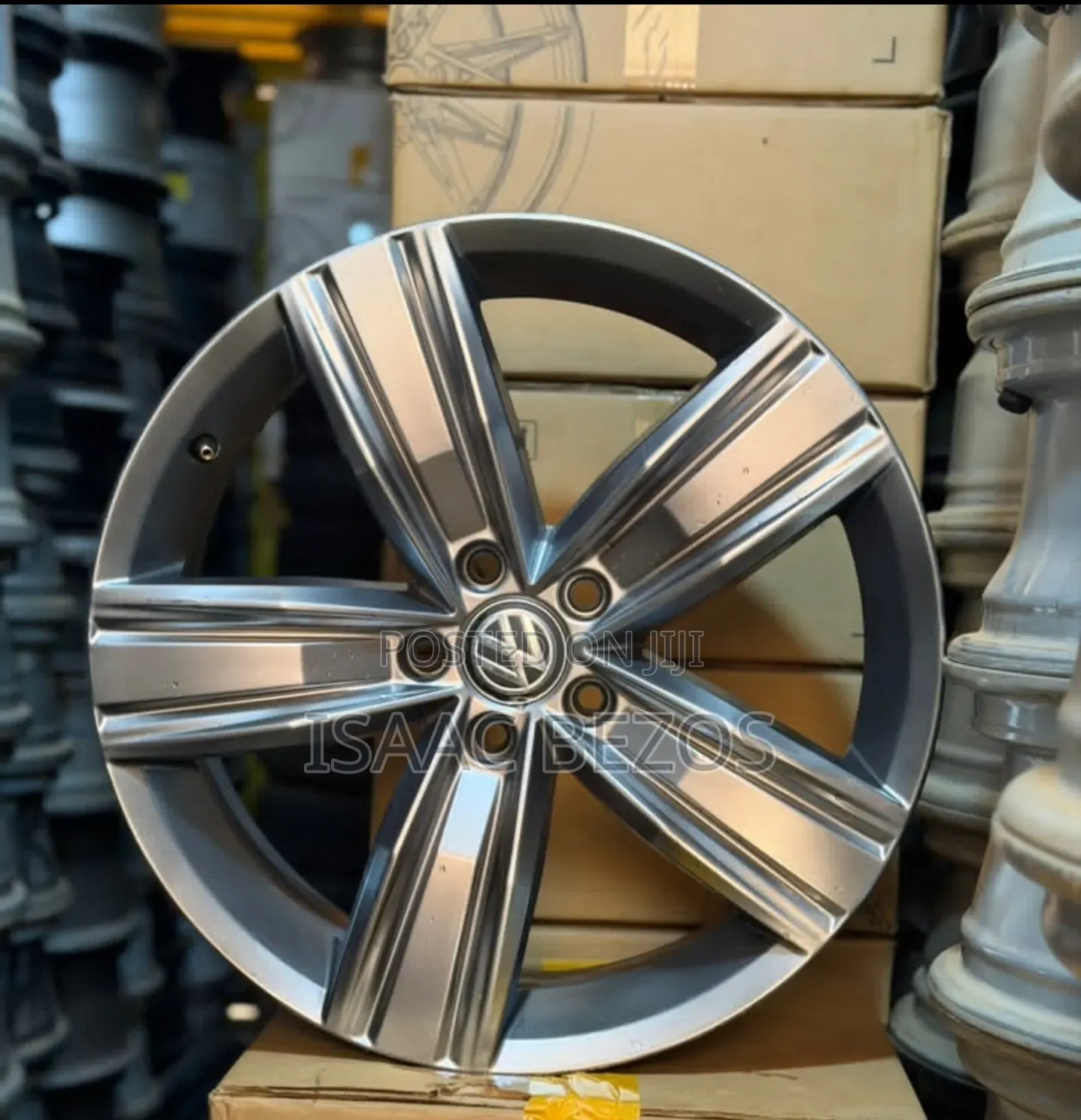 Volkswagen Tiguan Size 19