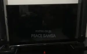 Chiq Brand Flat Screen