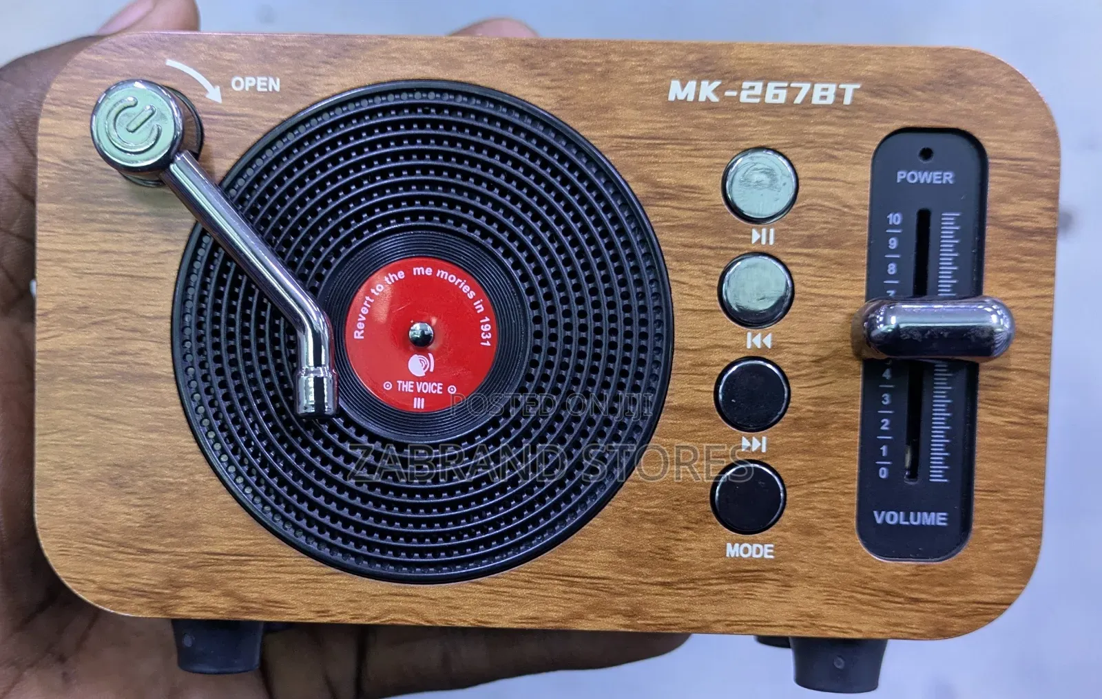 Retro-Style Bluetooth Speaker FM Radio