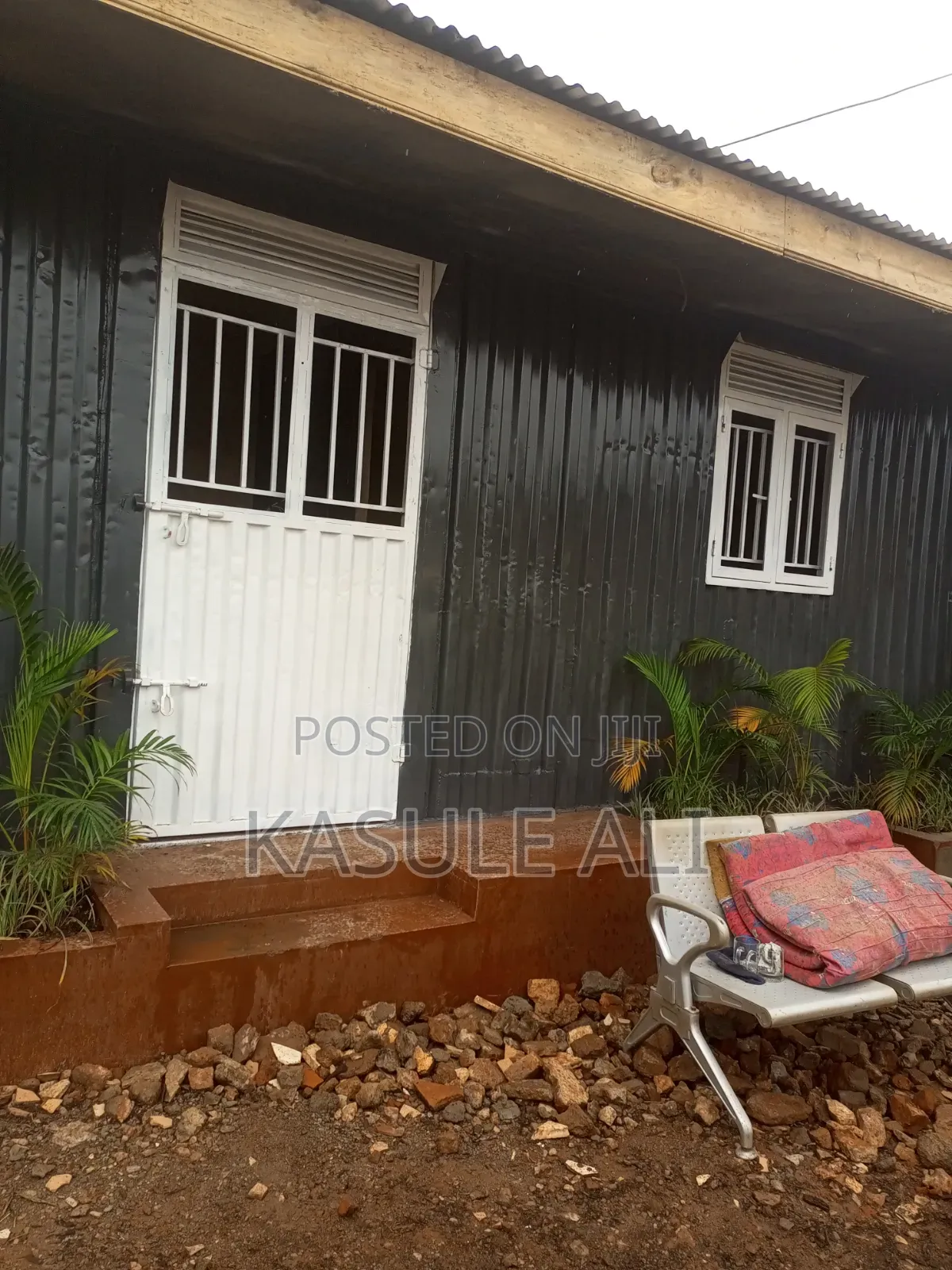 Container on Sale and Fabrication