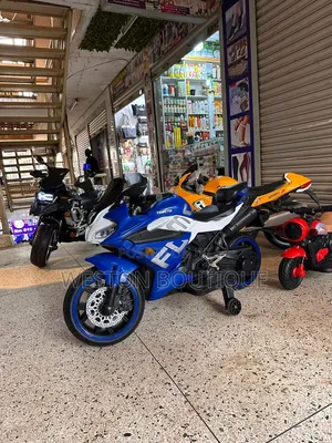 Blue Kids Big Battery Rechargeable 4 to 8 Year Old Motor Bike