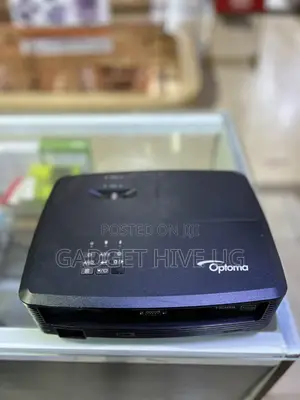 Optoma Projector Hdmi VGA Ports